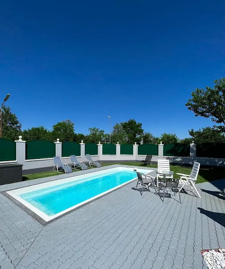 Atemberaubendes Loft Mit Pool Lejlighed Wien Østrig